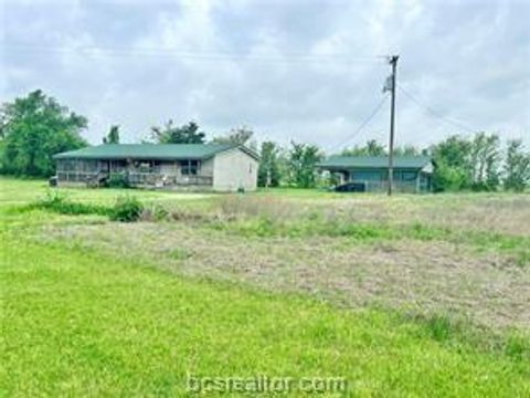 Photo of 664 Fm 1512, Jewett, TX 75846 (MLS # 14083946) Photo of 664 Fm 1512, Jewett, TX 75846 (MLS # 14083946)