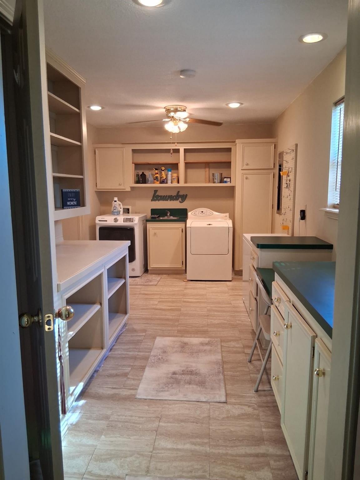 913 Cherry Hills Drive