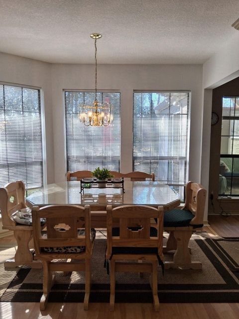 913 Cherry Hills Drive Huntsville TX 77340