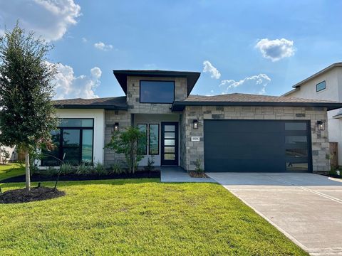 Photo of 1908 Drover Lane, Rosenberg, TX 77471 (MLS # 83751709) Photo of 1908 Drover Lane, Rosenberg, TX 77471 (MLS # 83751709)