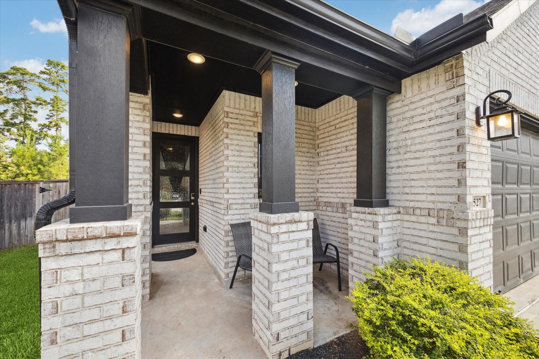 527 Chestnut Reef Court