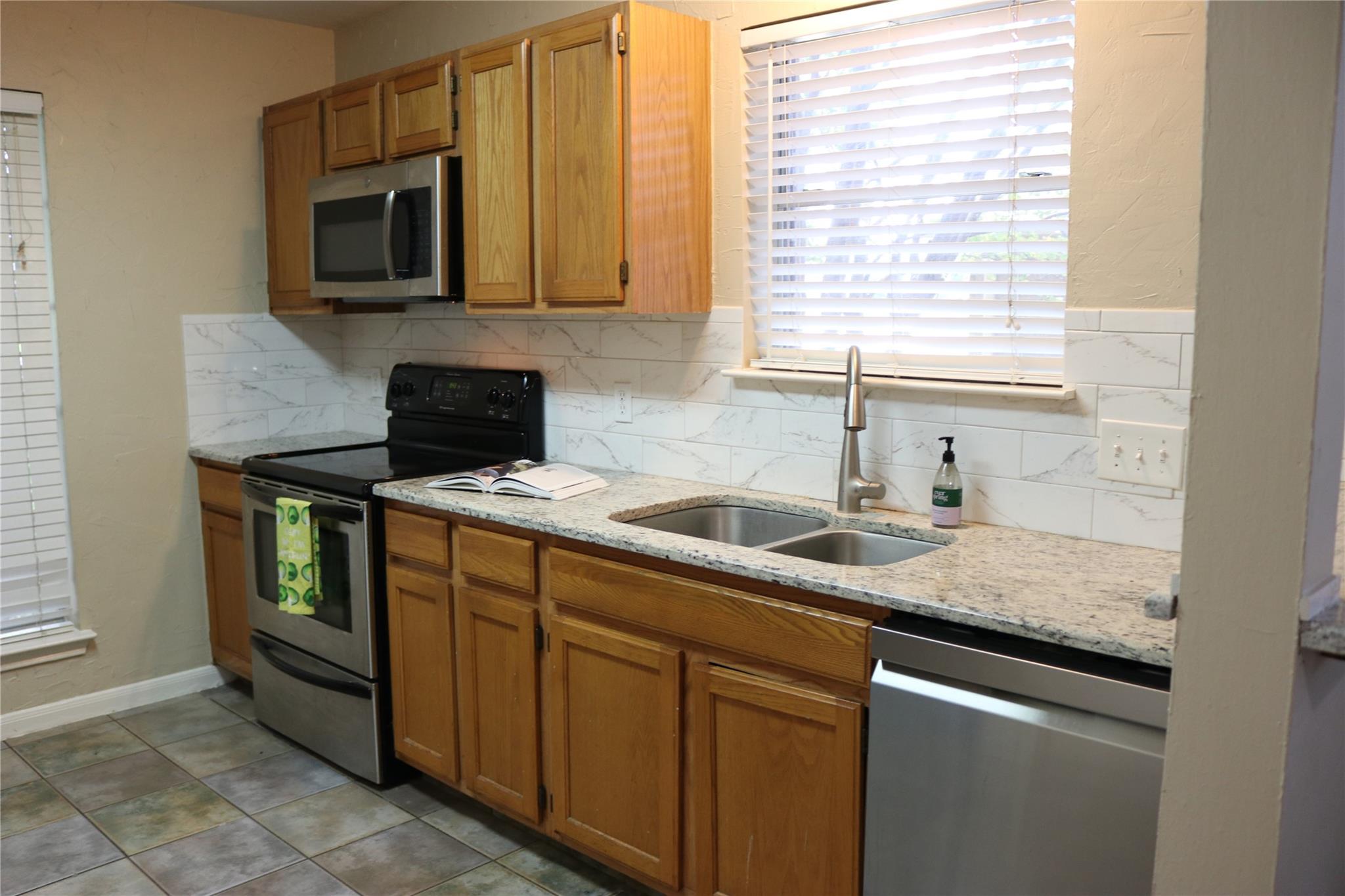 10926 Waterview Circle