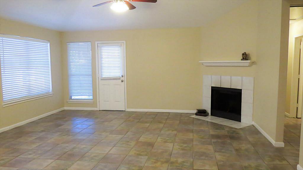 10926 Waterview Circle