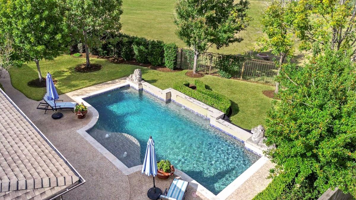 8203 Caroline Ridge Drive