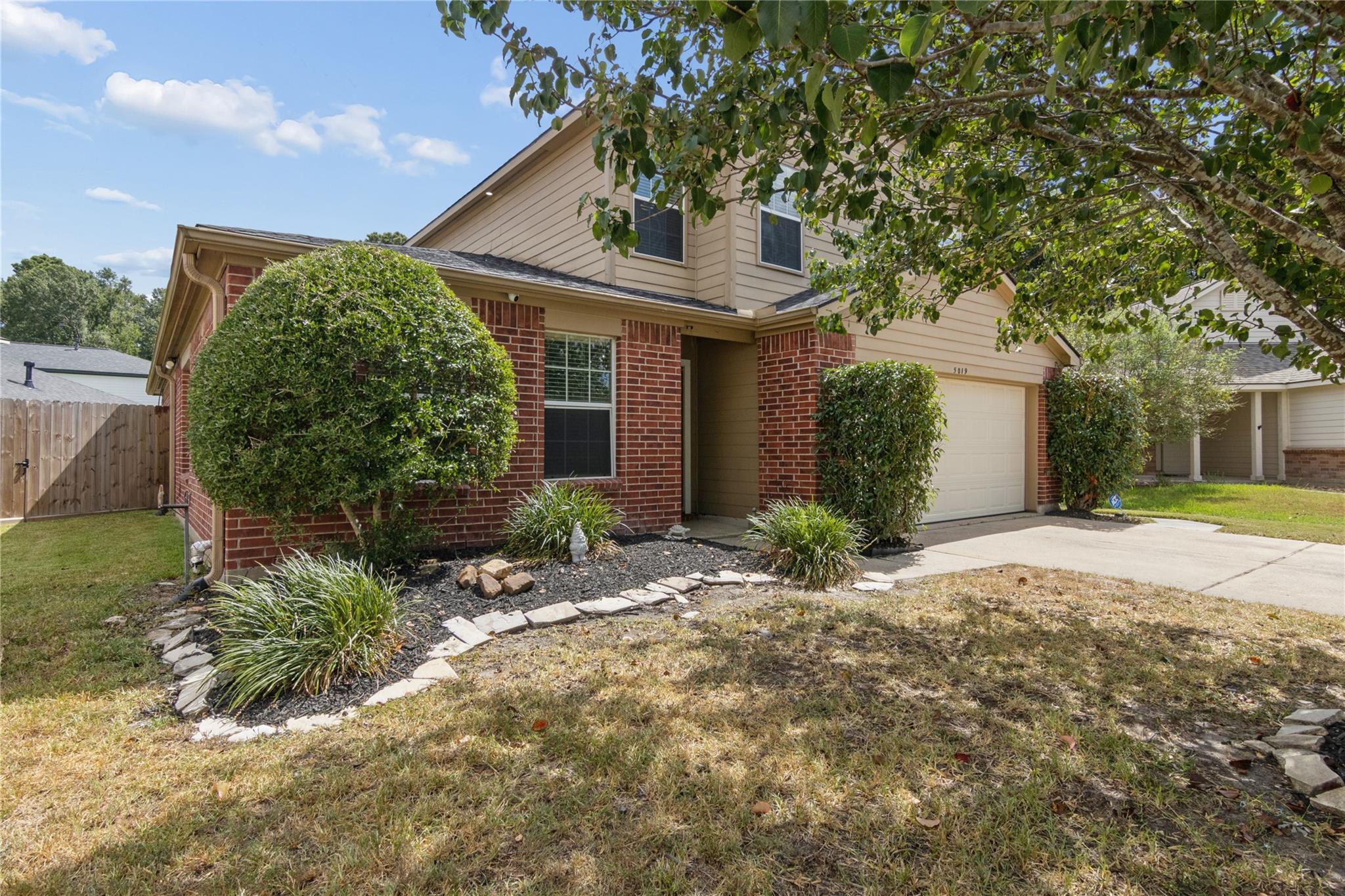 5019 Jasmine Meadows Lane