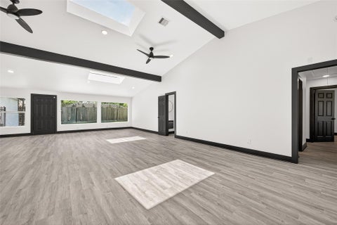 Tiny photo for 9519 Moorberry Lane, Houston, TX 77080 (MLS # 11789322)