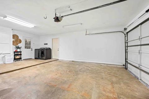 Tiny photo for 9651 Richmond Avenue, Houston, TX 77063 (MLS # 65788624)