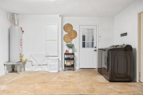 Tiny photo for 9651 Richmond Avenue, Houston, TX 77063 (MLS # 65788624)