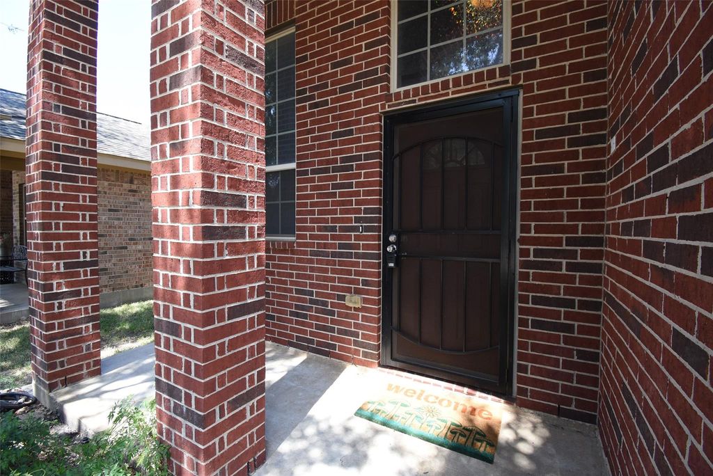 Photo of 11215 Overland Trail Dr Dr, Richmond, TX 77406 (MLS # 77931014)