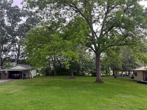 Photo of TBD Cove Loop, Coldspring, TX 77331 (MLS # 43667581)