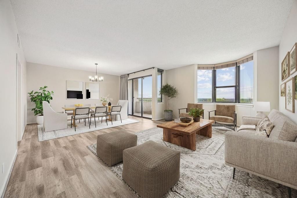 Photo of 651 Bering Drive #1405, Houston, TX 77057 (MLS # 28155128)
