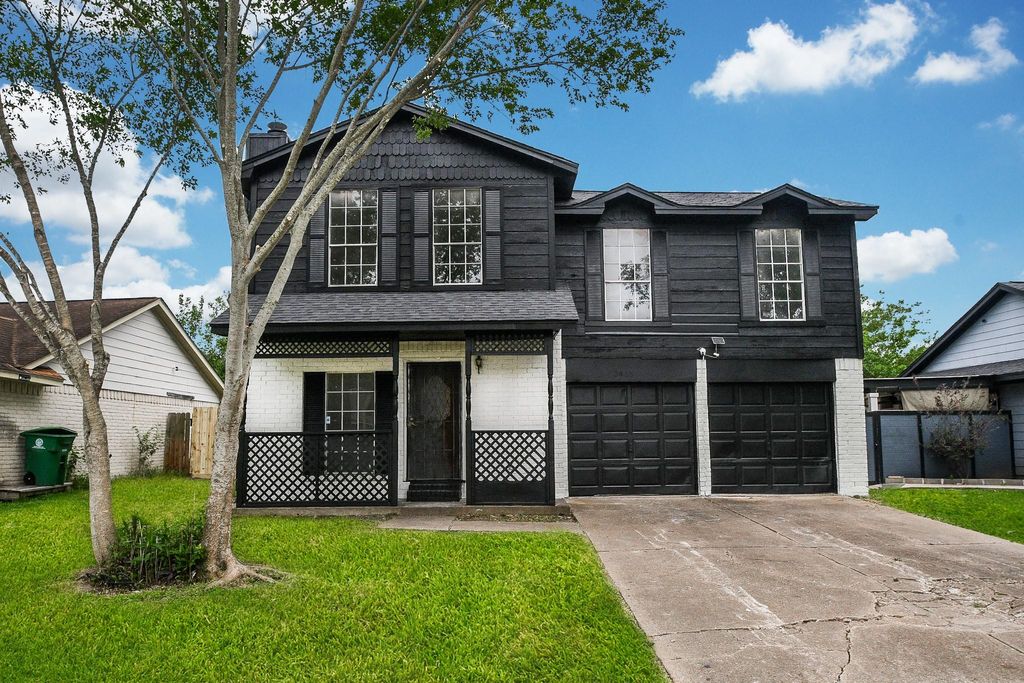 Photo of 3435 Overcross Drive, Houston, TX 77045 (MLS # 11500971)