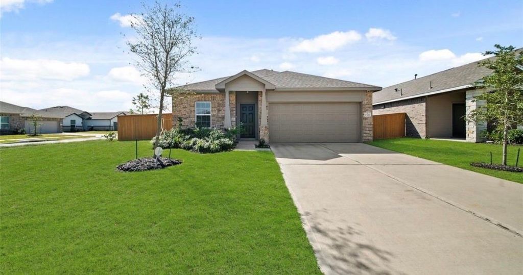 Photo of 1326 Ponderosa Pine Drive, Rosharon, TX 77583 (MLS # 10693832)