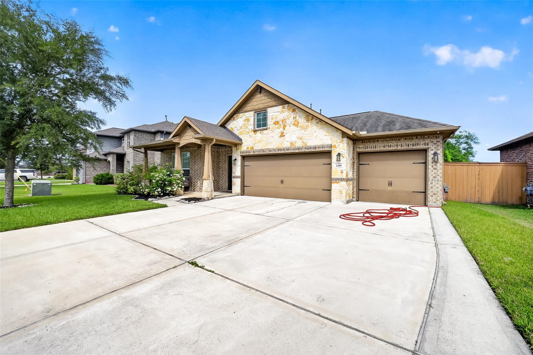 2418 Kelson Cove Drive