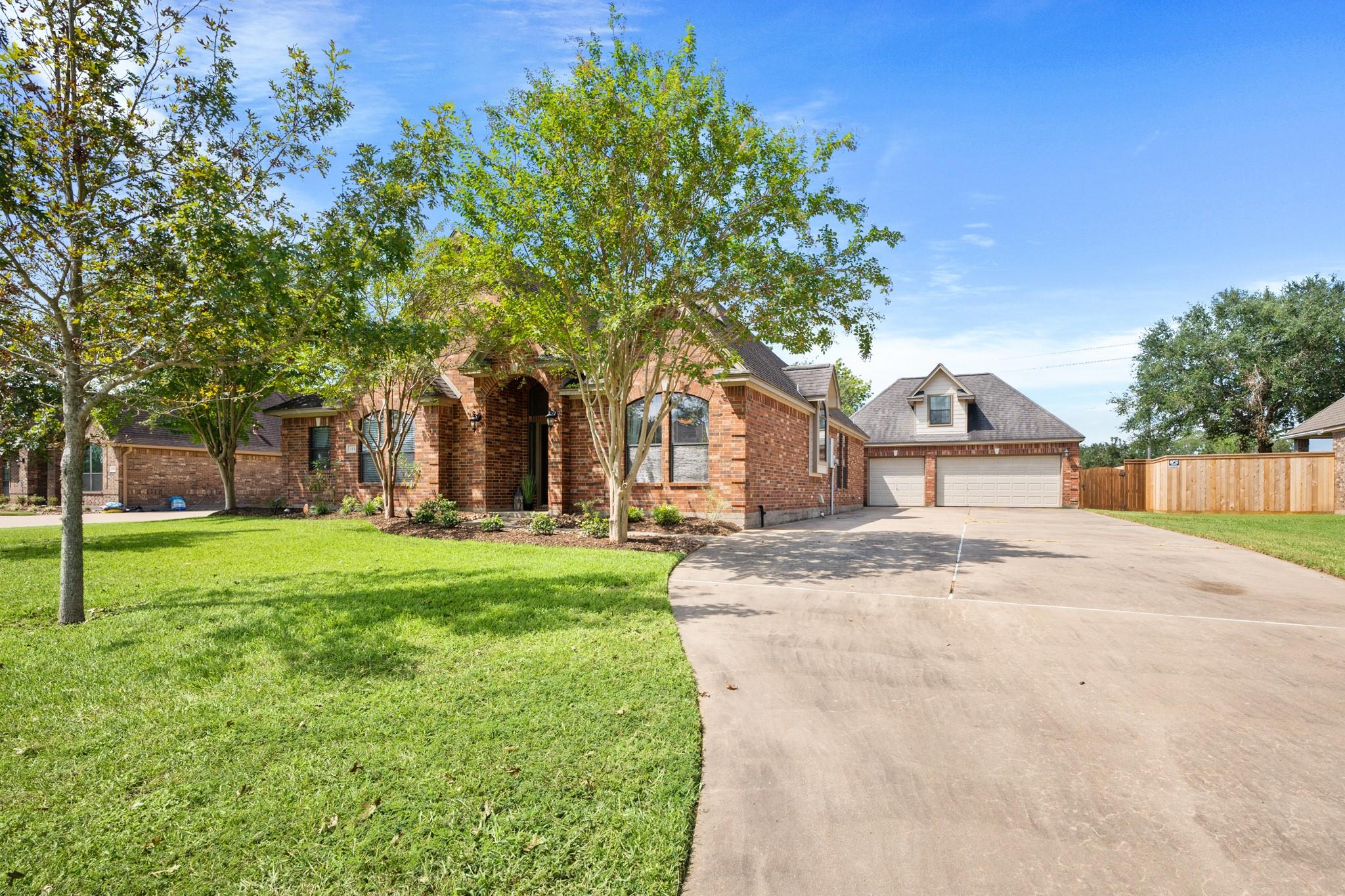 111 Deerwood Drive