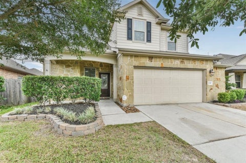 Homes For Sale - 2245 Maple Point Drive<br/> Conroe, TX 77301