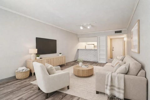 Photo of 2815 Greenridge Drive #1-080, North Houston, TX 77057 (MLS # 60438732)