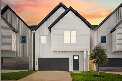 Photo of 4201 Oats St St #C, Houston, TX 77020 (MLS # 81954657)