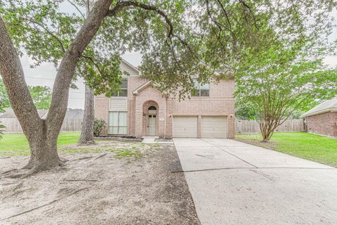 Photo of 9523 Tallow Tree Drive, Houston, TX 77070 (MLS # 40614540)