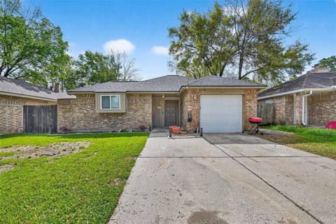 Photo of 2526 Spring Dusk Lane, Spring, TX 77373 (MLS # 32322253)