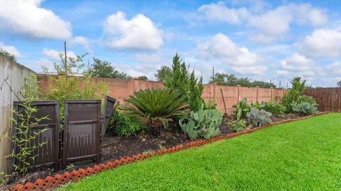 Tiny photo for 4931 Trailing Clover Court, Houston, TX 77084 (MLS # 79031820)