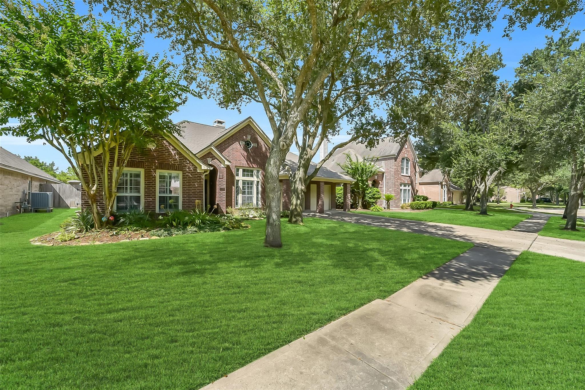 3105 Red Maple Drive