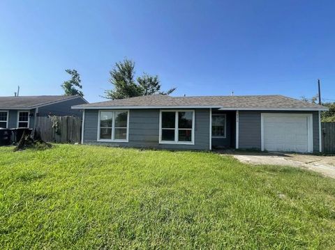 Photo of 8914 Kellett Street, Houston, TX 77078 (MLS # 58935998)