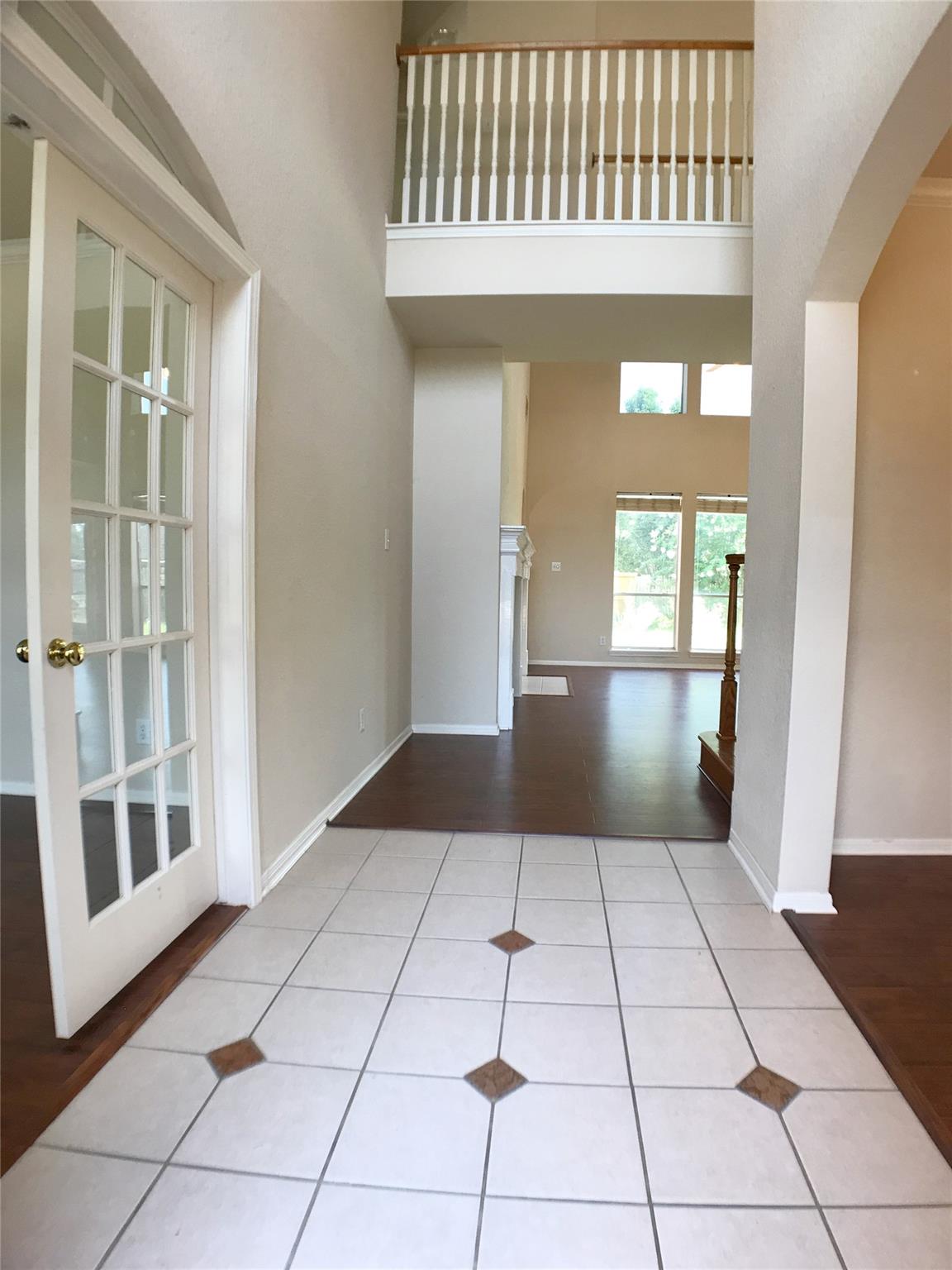 6323 Sunset Cove Lane