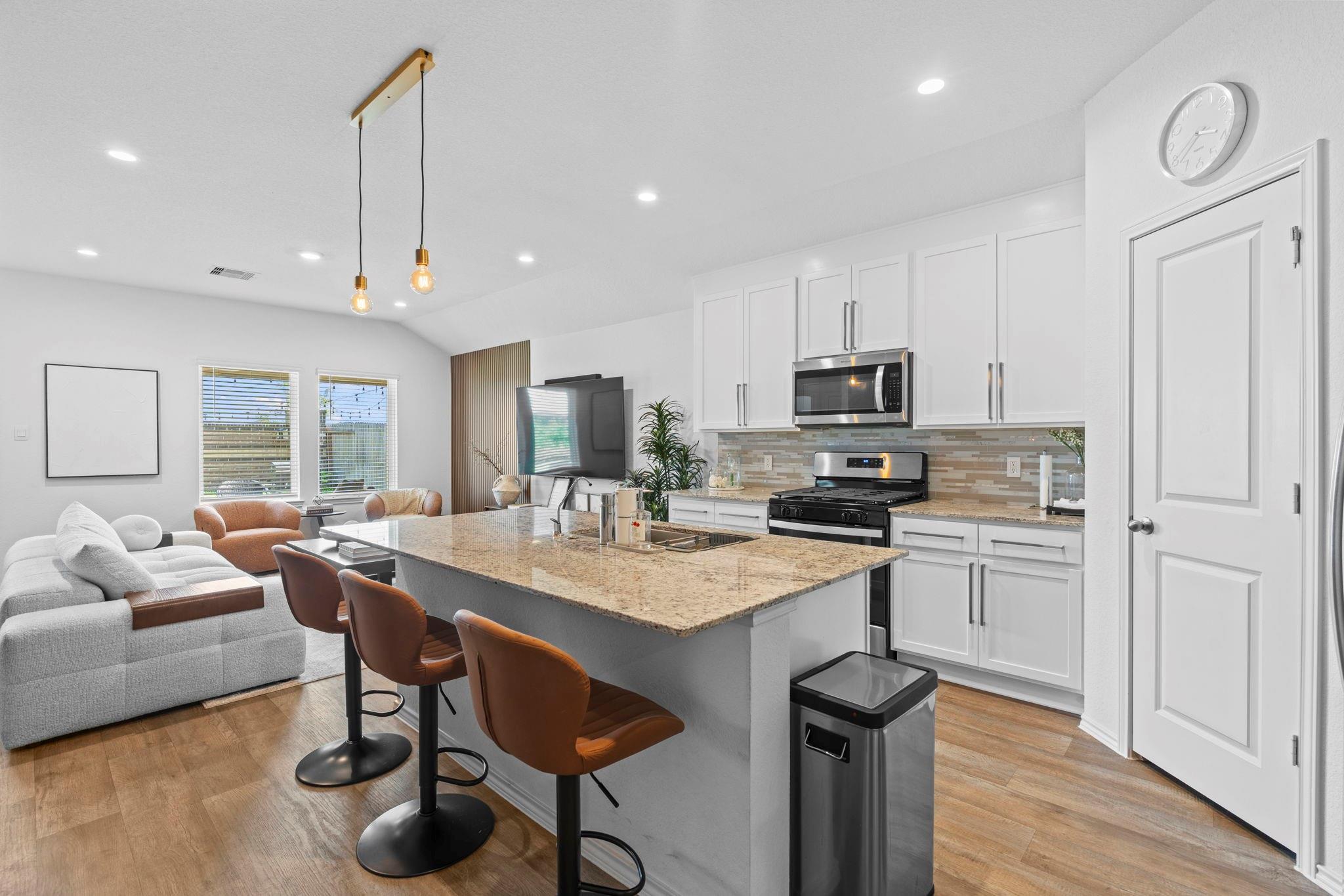 31234 Yatesbury Lane