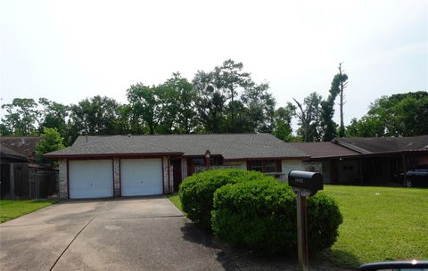 Photo of 10642 Wolbrook Street, Houston, TX 77016 (MLS # 46358827)
