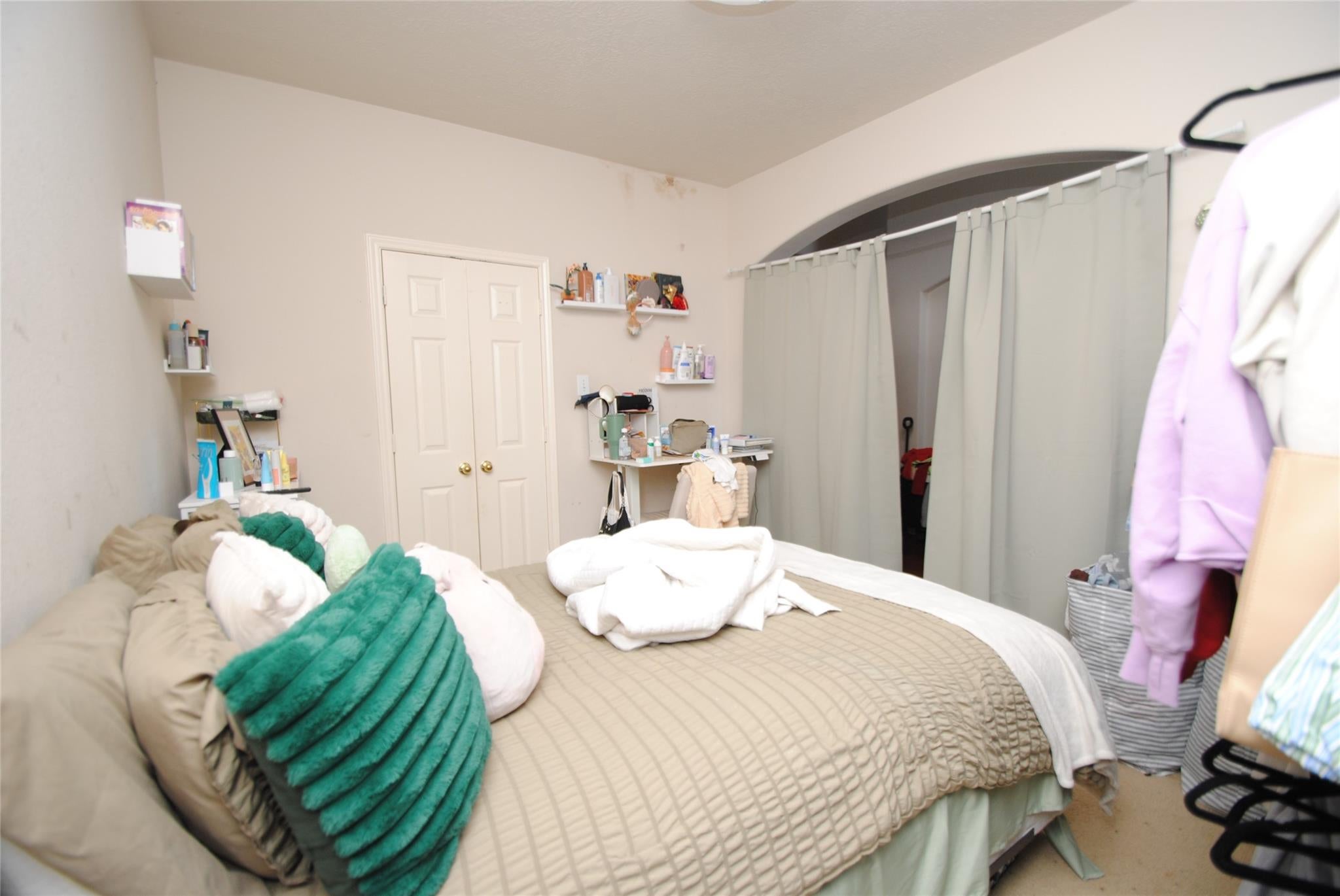 1202 Reams Court