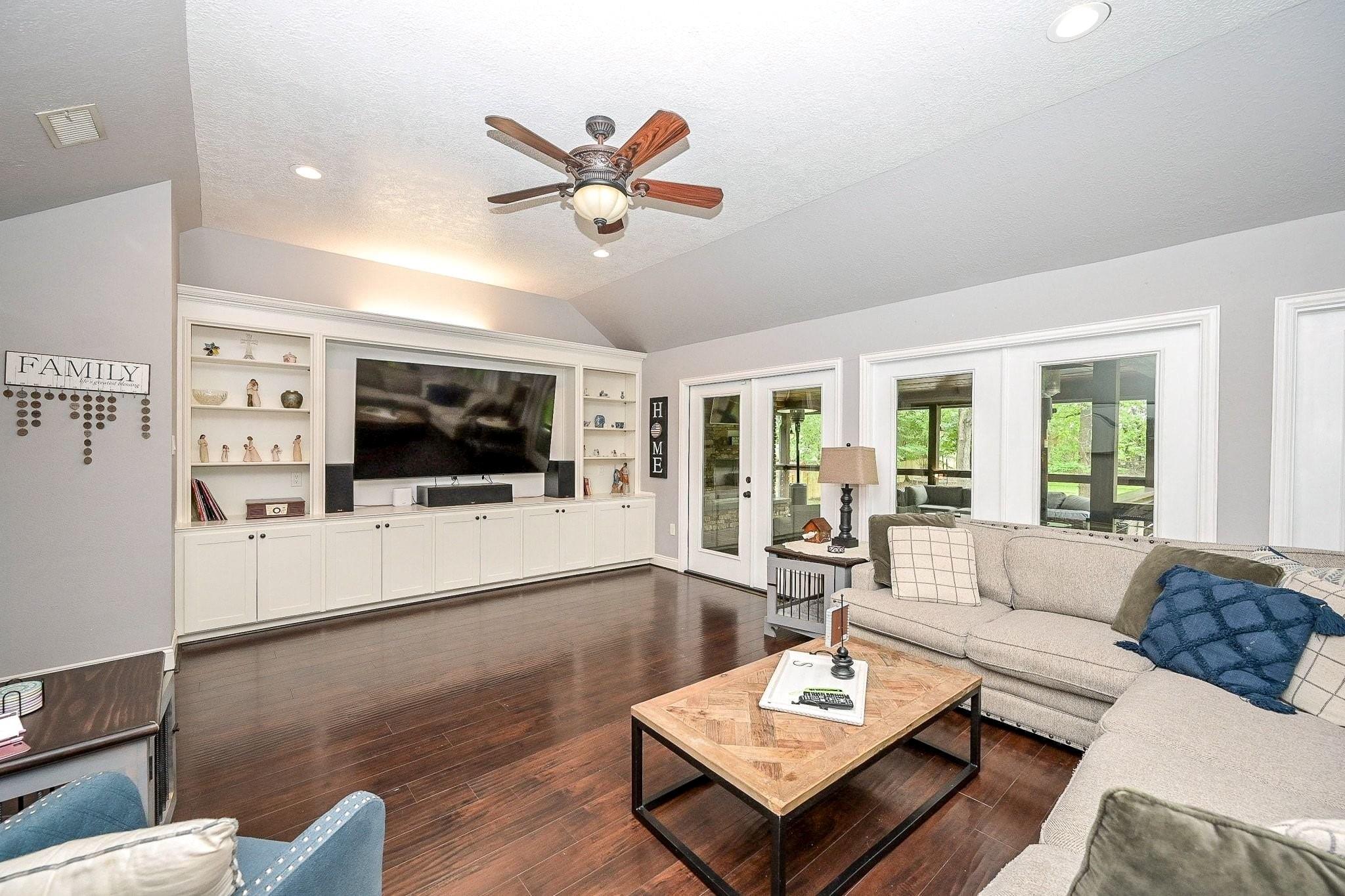 22914 Rosehollow Trail