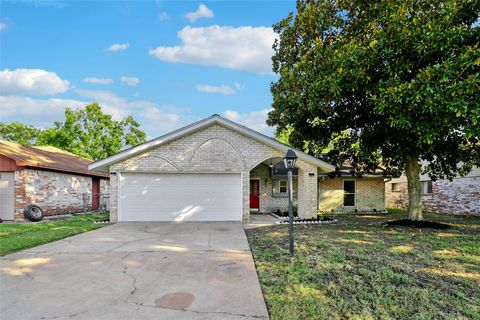 Photo of 11118 Cedarview Lane, Houston, TX 77041 (MLS # 40172640)