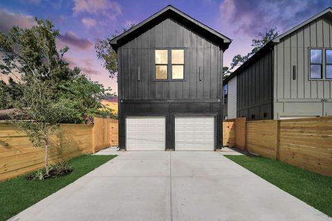 7909 Lynette Street Houston TX 77028