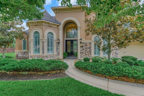 Photo of 67 S Sage Sparrow Circle, Spring, TX 77389 (MLS # 69011909)