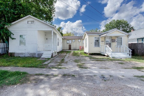 Photo of 904 Panama Street, Houston, TX 77009 (MLS # 63719203)