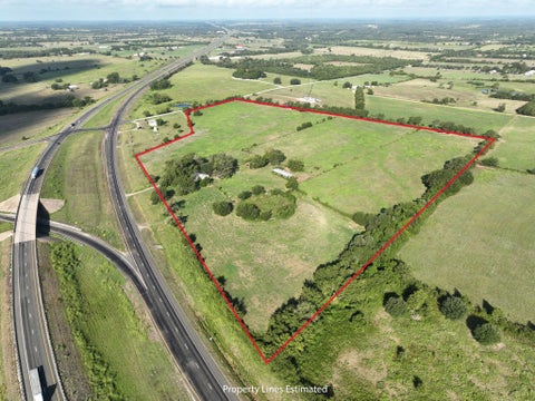 Vacant Land For Sale - 15650 Highway 290<br/> Burton, TX 77835