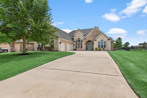 231 N Waterstone Drive Montgomery TX 77356