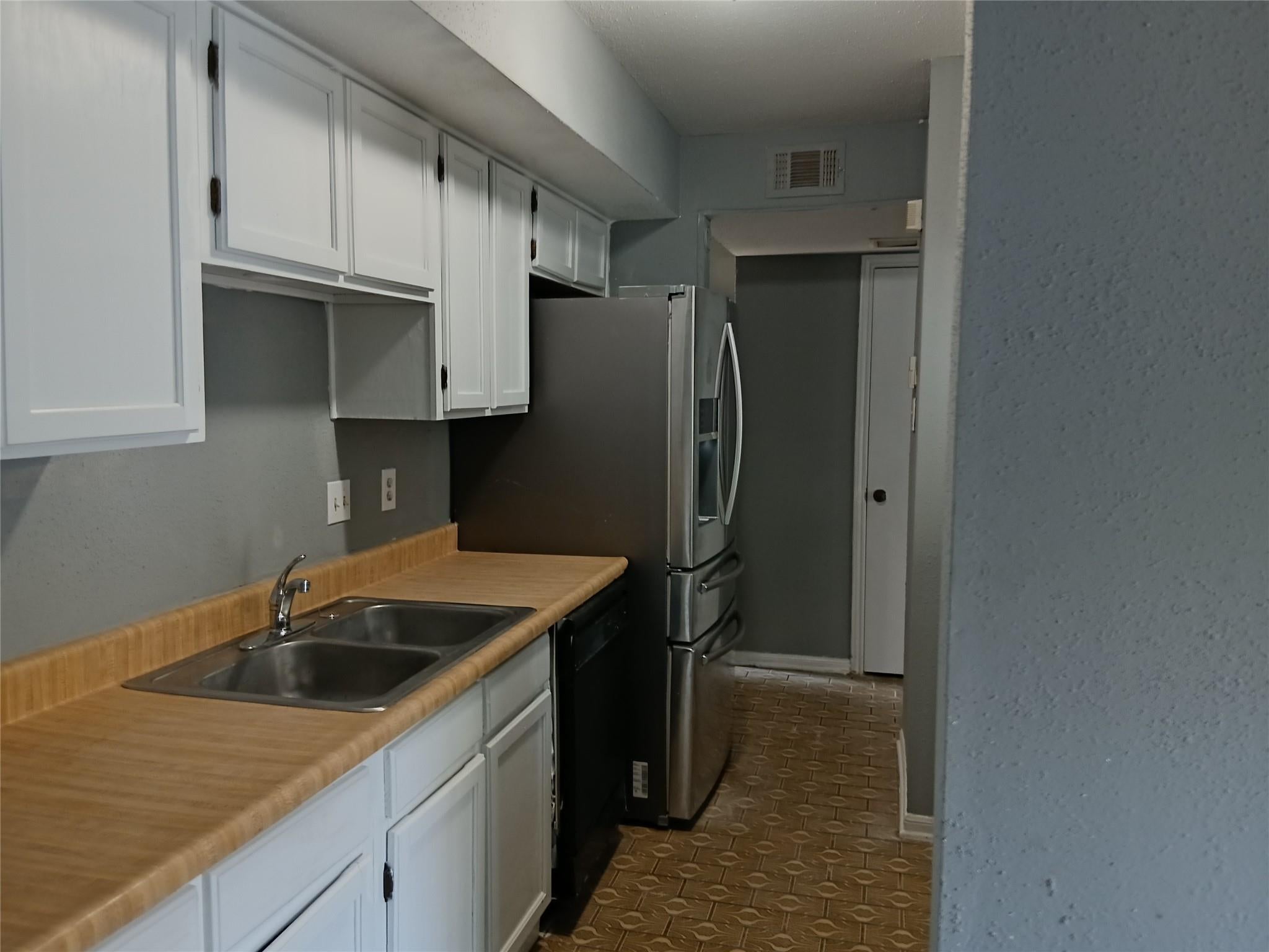12517 Corona Lane