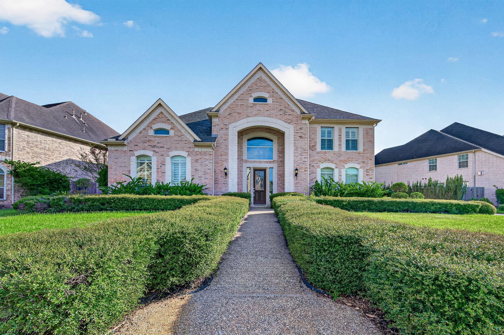 2227 Vinemead Court