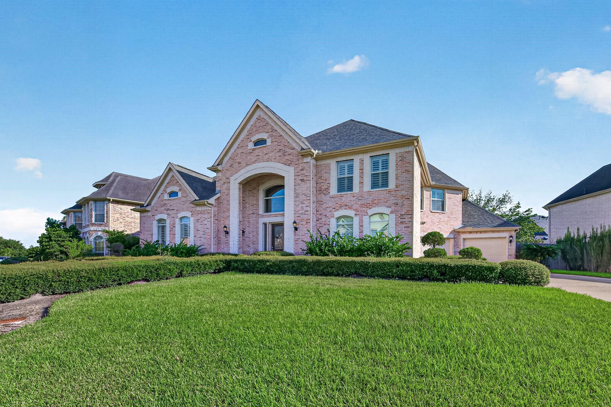 2227 Vinemead Court