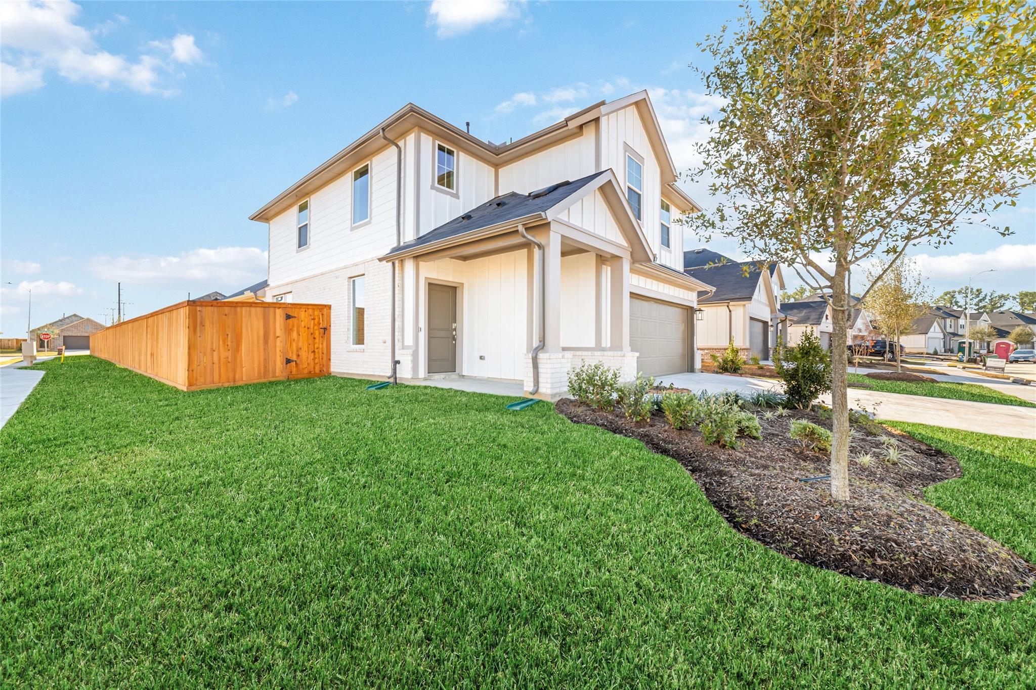 7246 Clearwater Cove Drive