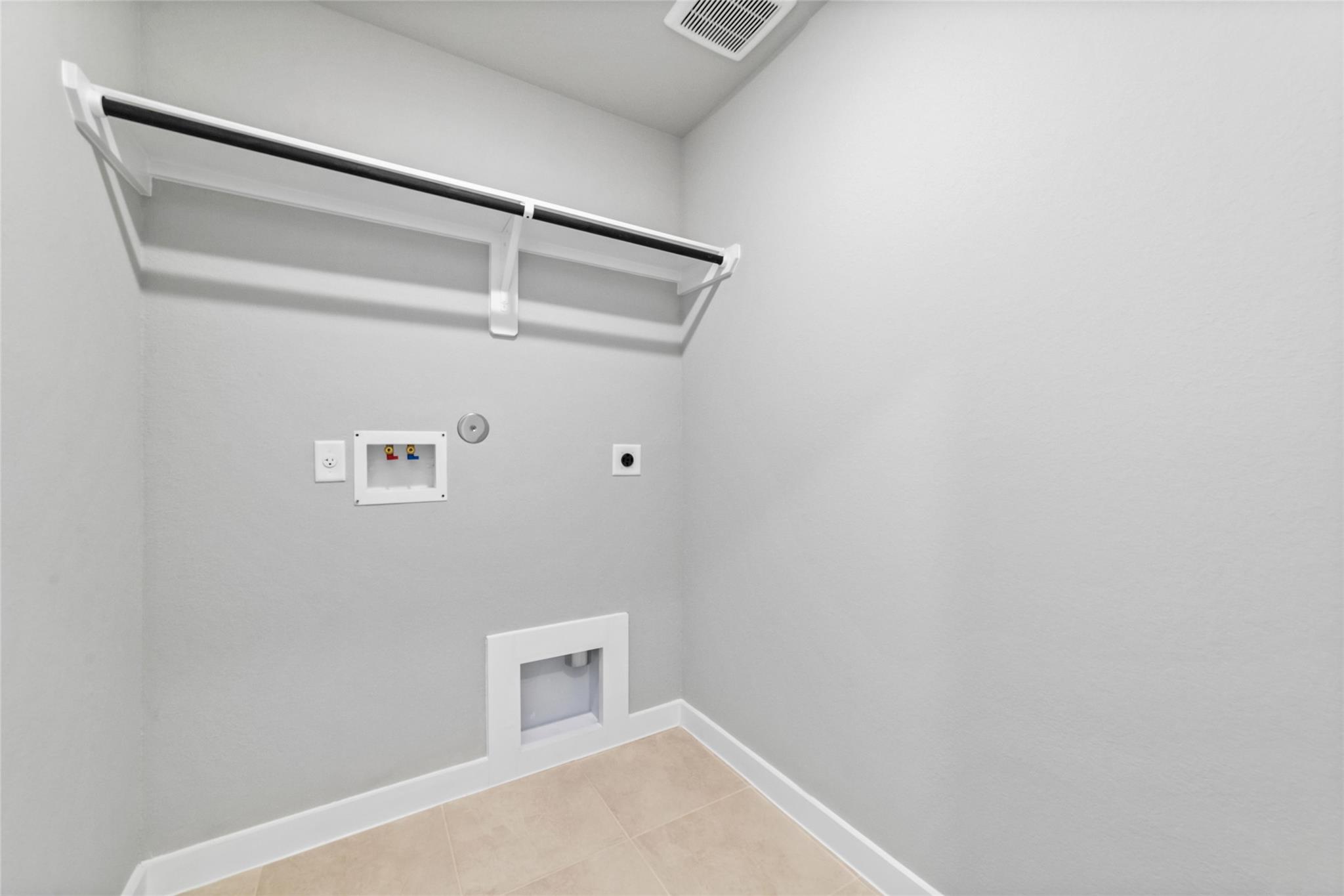 7246 Clearwater Cove Drive