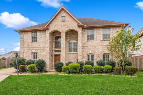 Photo of 4318 Raintree Court, Pasadena, TX 77505 (MLS # 10491408)