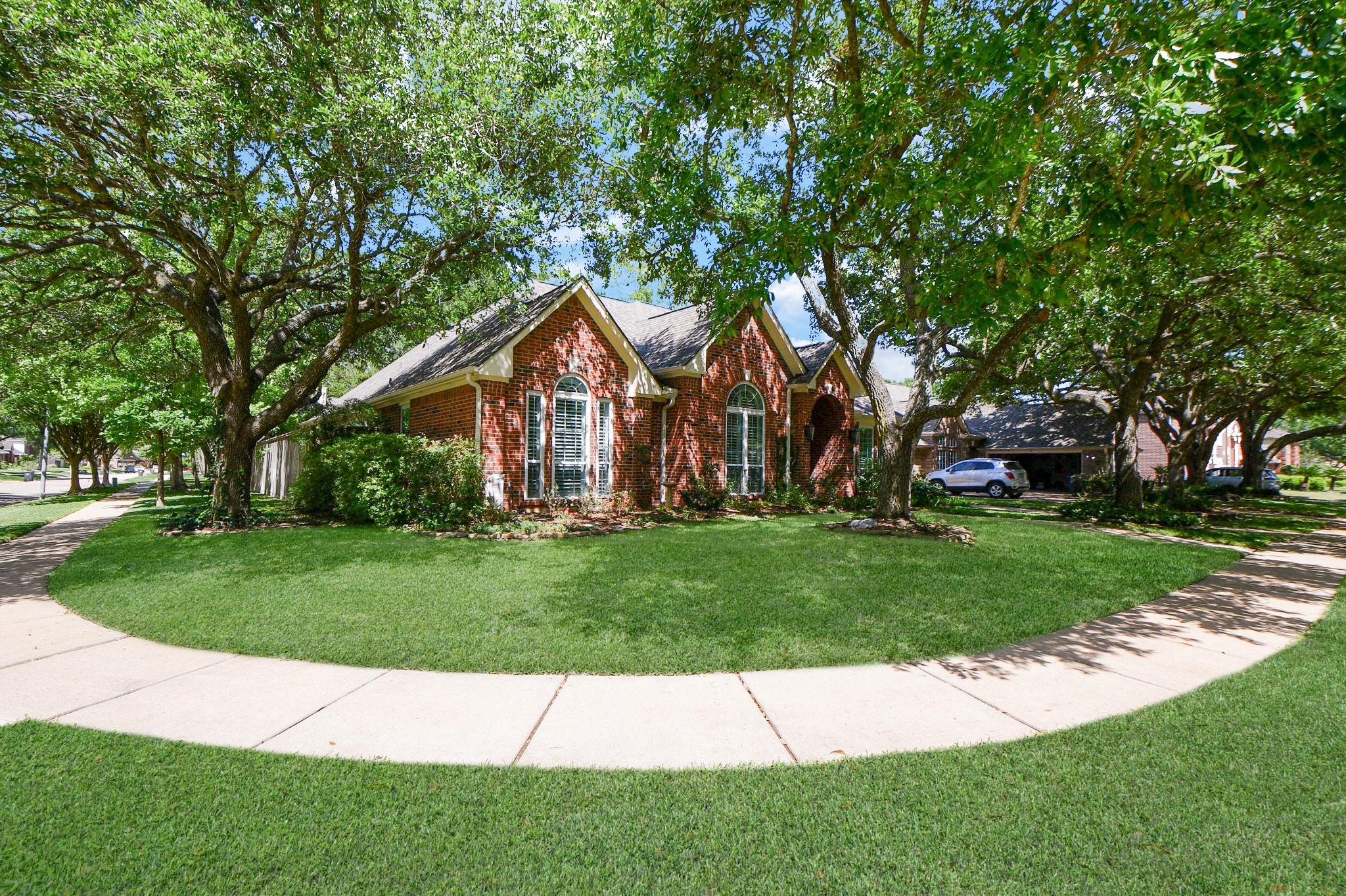 6715 Wildacre Drive