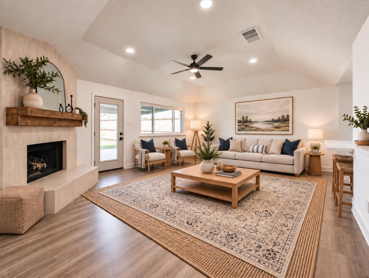 905 River Creek Drive