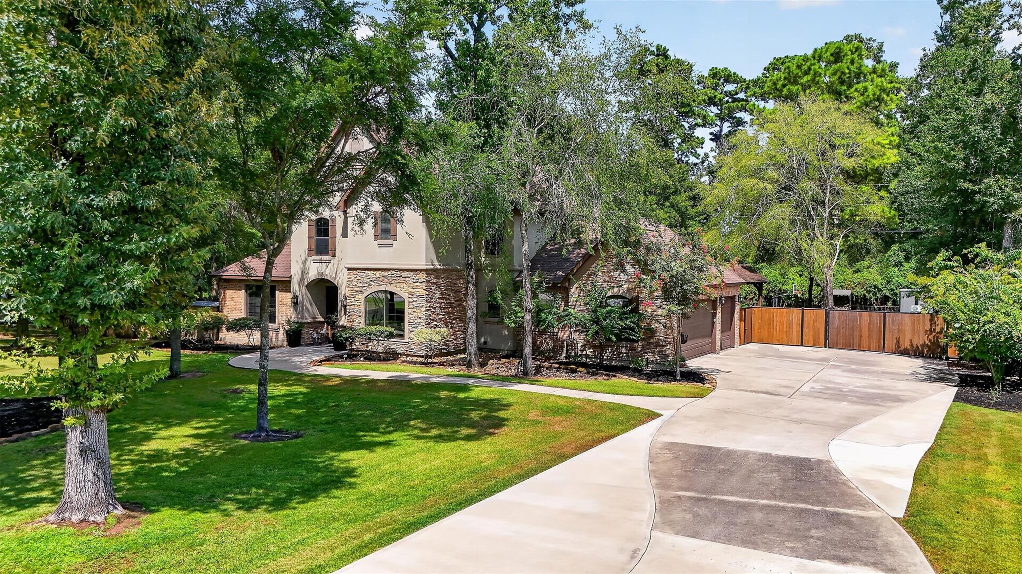 10410 Clubhouse Circle