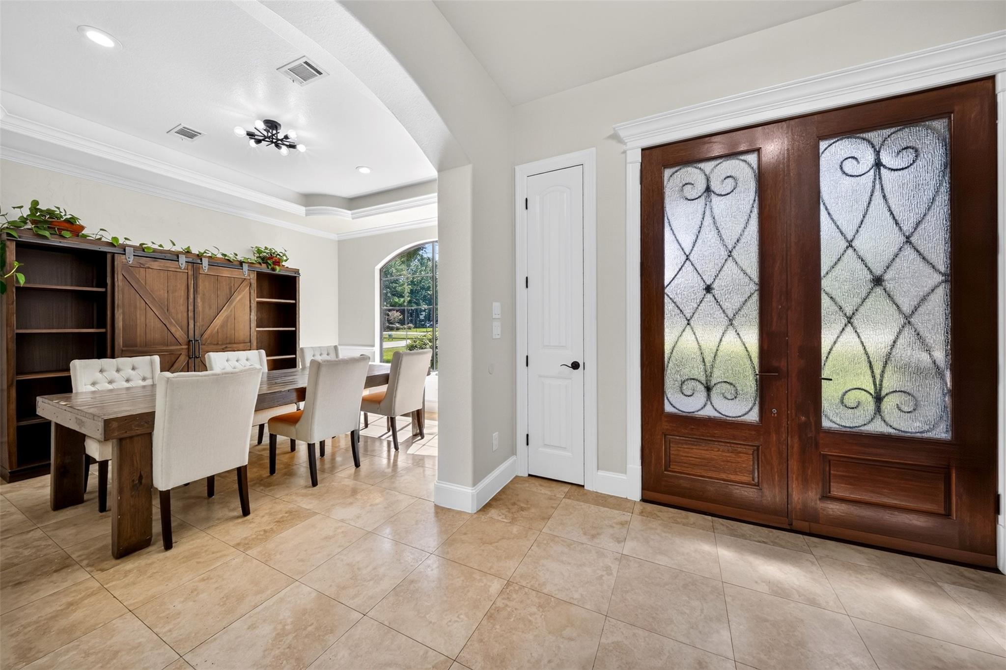 10410 Clubhouse Circle