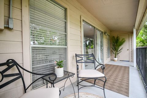 Tiny photo for 1804 Stoney Brook Drive #202, Houston, TX 77063 (MLS # 2596323)