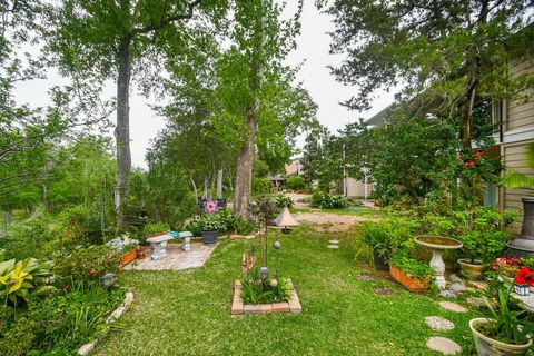 Tiny photo for 1804 Stoney Brook Drive #202, Houston, TX 77063 (MLS # 2596323)